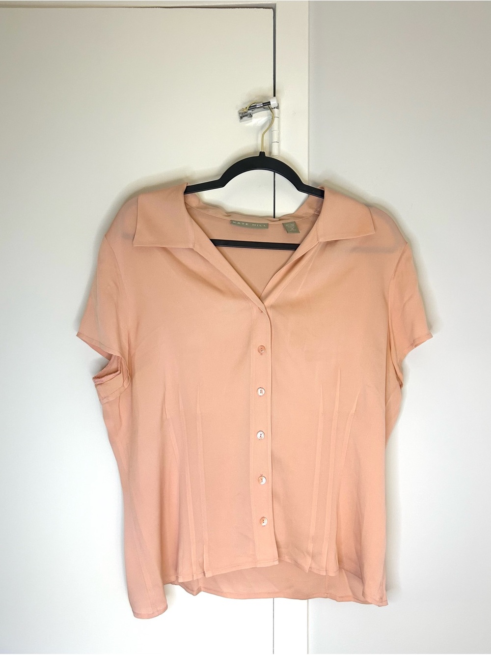 Kate Hill Peach Short-Sleeve Button Front Blouse